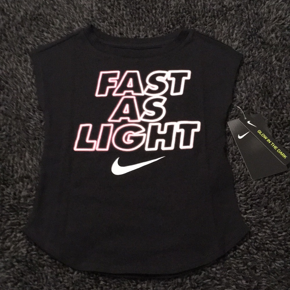 NWT girls Nike tee